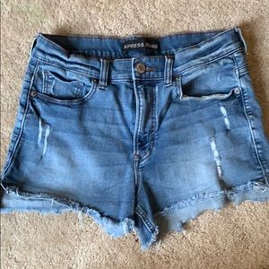 Express Size 8 Short Shorts